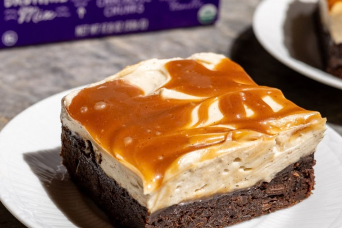Vanilla Bean Sea Salt Caramel Brownies